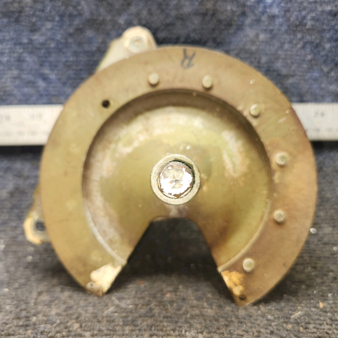 Used aircraft parts for sale, 0510195-1 cessna 172N Flap Pulley Drive Assembly