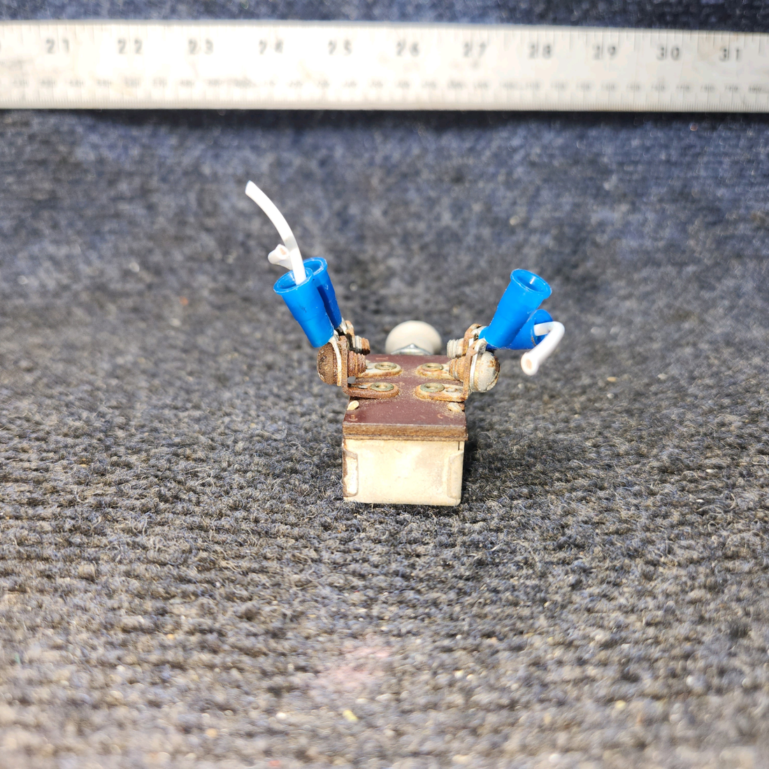 Used aircraft parts for sale, 0713026-5 Cessna 172 Master Switch