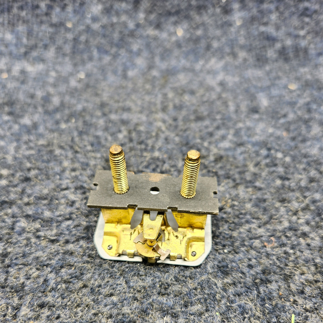 Used aircraft parts for sale, 1501611 BEECHCRAFT F35 AMPERES INDICATOR