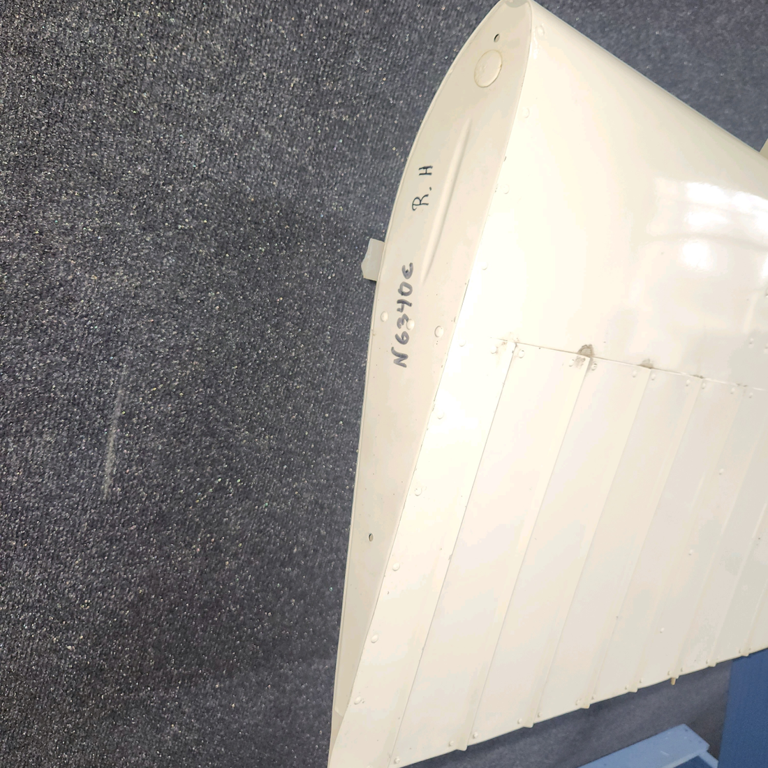 Used aircraft parts for sale, 0523901-38 Cessna 172F Flap Assy - RH