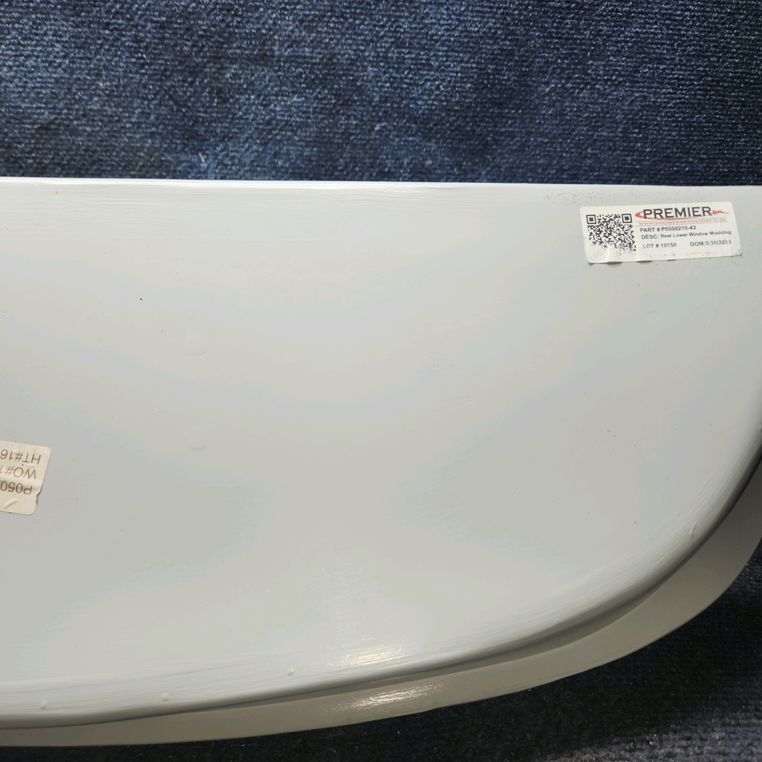 Used aircraft parts for sale, P0500210-43 Cessna 172E Rear Lower Window Molding