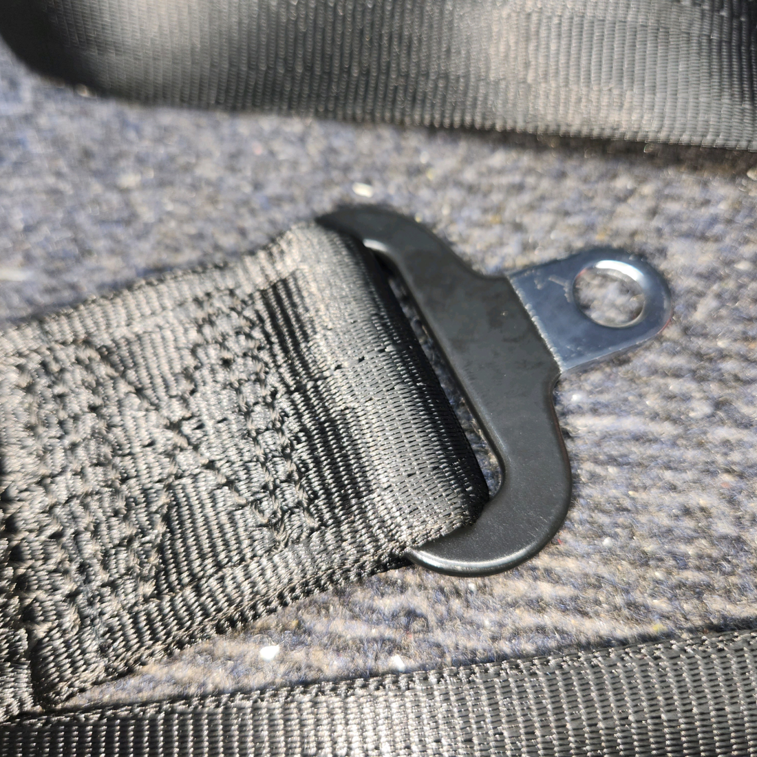 Used aircraft parts for sale, 564-886 Piper PA-34-220T IV & V, PA-32-301T II TC Belt Assembly – Lap + Shoulder (3-piece), Pilot / Crew-LH