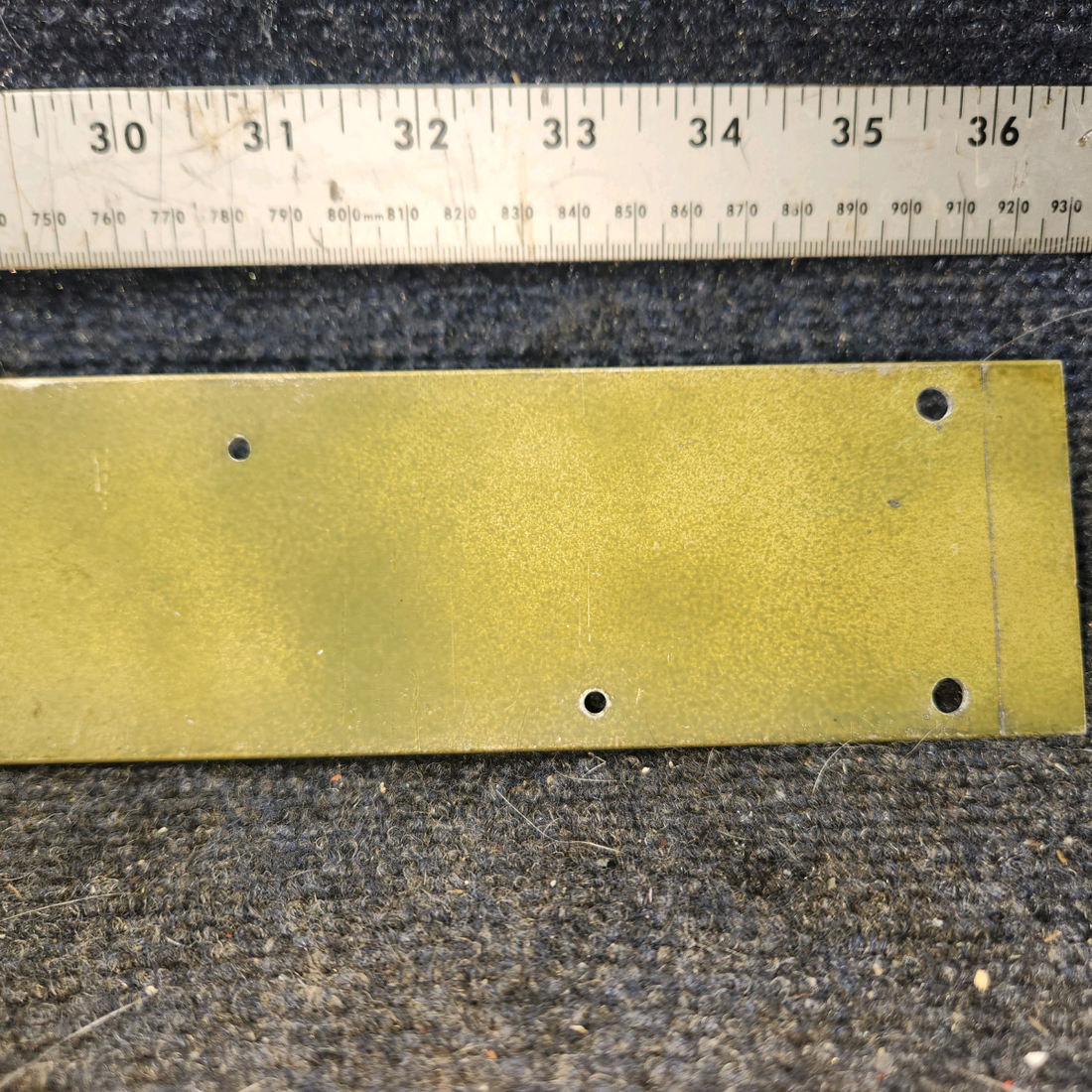 Used aircraft parts for sale, MC0511243-5 cessna 172N Seat Rail – Outboard LH