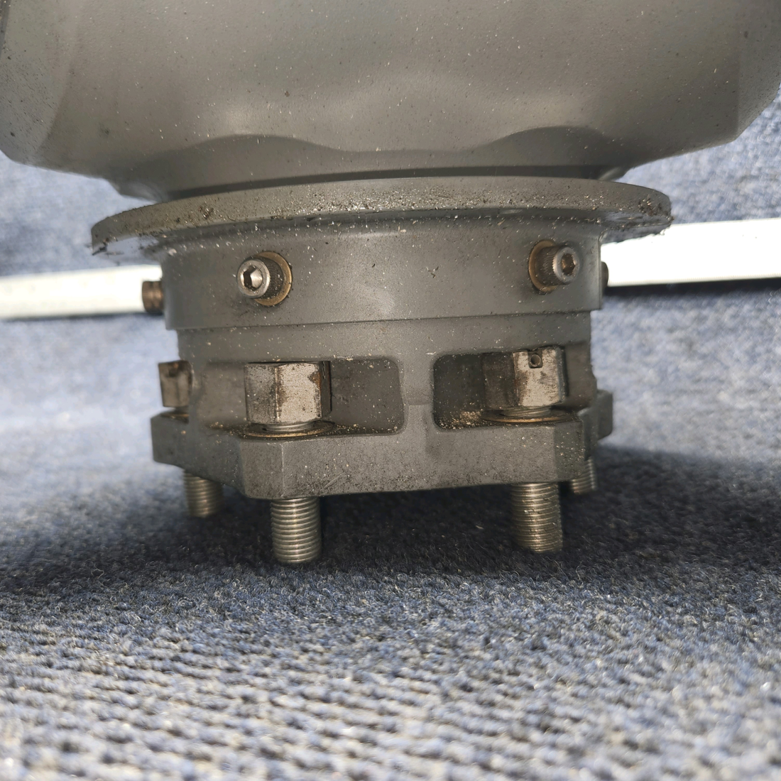 Used aircraft parts for sale, B3D36C429 McCauley B3D36-C429 Beechcraft A24R Three Blade Propeller-Blades Are Damaged "Hub Only"