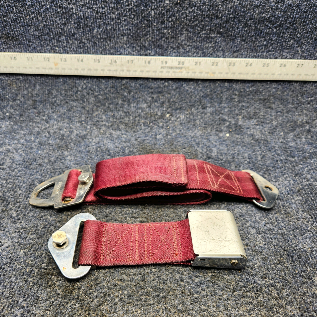 Used aircraft parts for sale, PS50039-4-3A Piper PA32RT-300 SEAT BELT ASSY CENTER