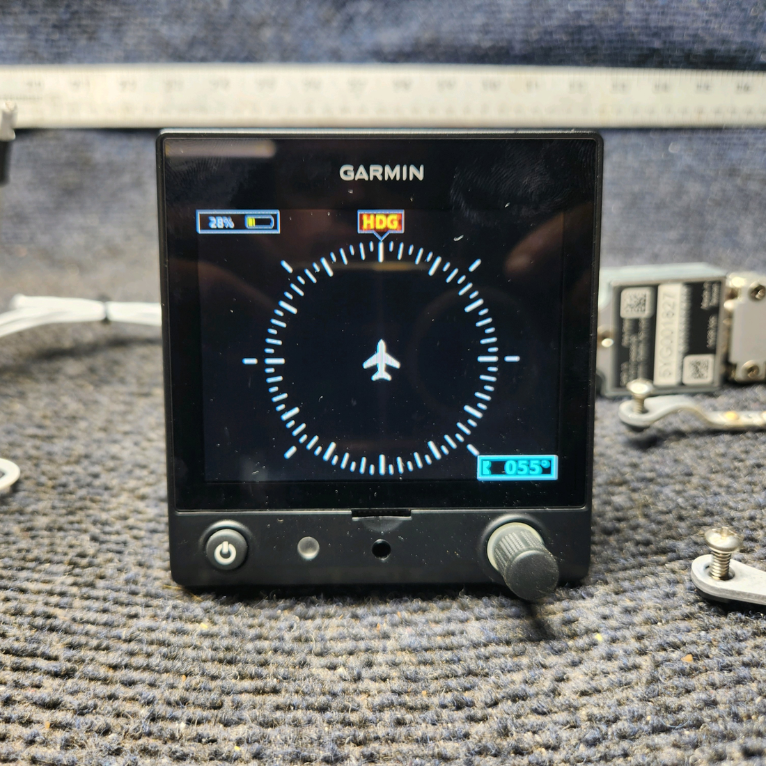 Used aircraft parts for sale, 011-03809-00 Garmin G5 Cessna 172E Primary Attitude Display W/ Connector With GAD 13 & Probe