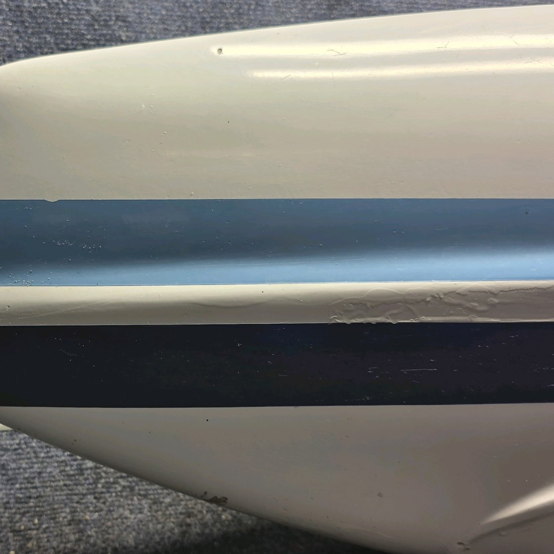 Used aircraft parts for sale, 0741046-200 Cessna 182G Main Landing Gear Fairing Assembly RH With Braket