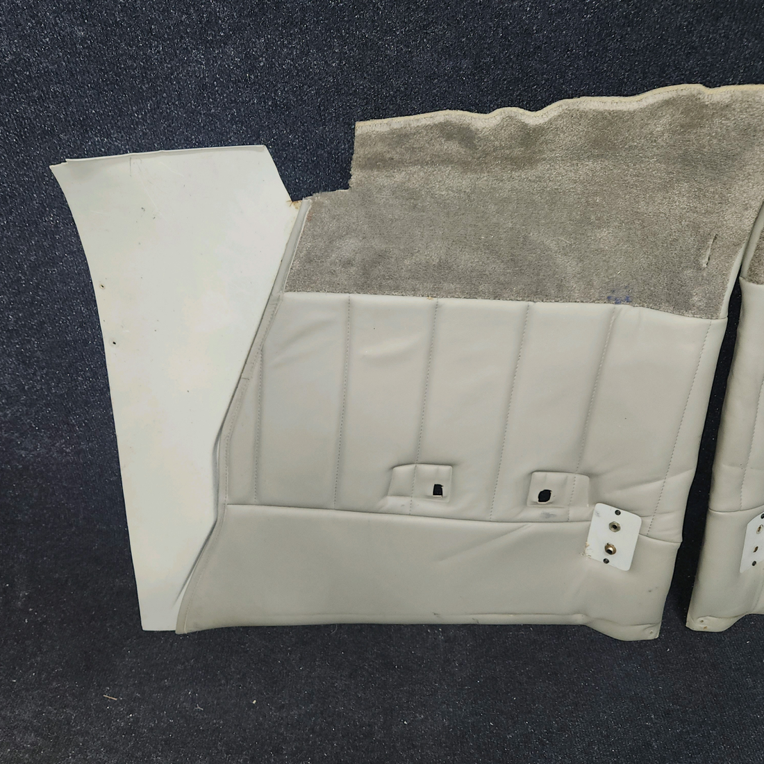 Used aircraft parts for sale, 0700702-15-434 Cessna 182G Full Leather Panels set with carpet