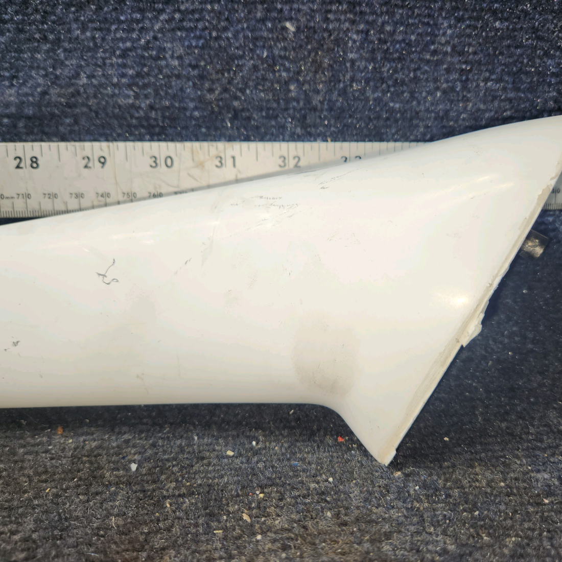 Used aircraft parts for sale, CI-138 Comant Beechcraft 35-33 VHF Blade Antenna