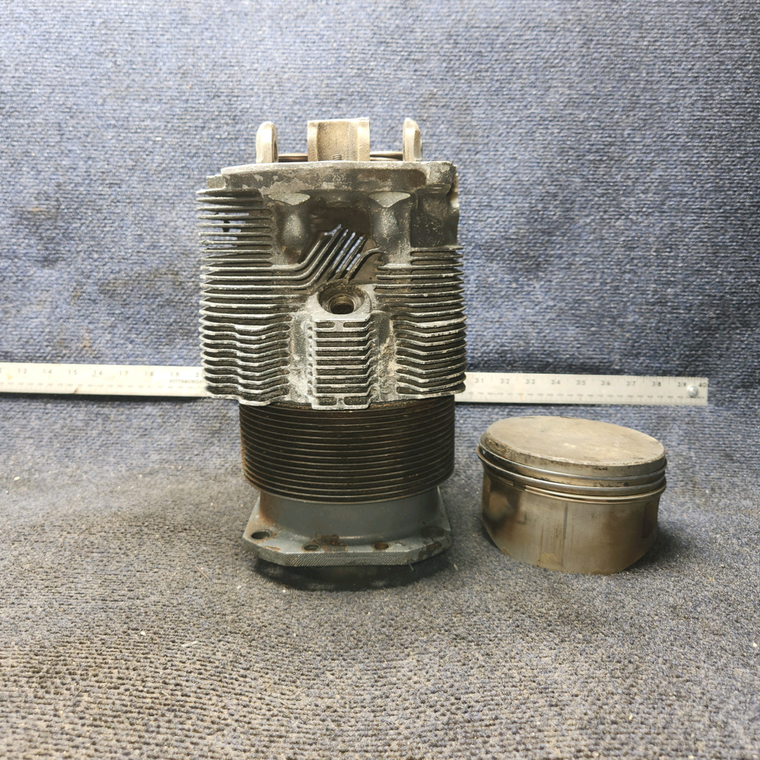 Used aircraft parts for sale, LW-12417 Lycoming O-320 American Gruman A1A Cylinder