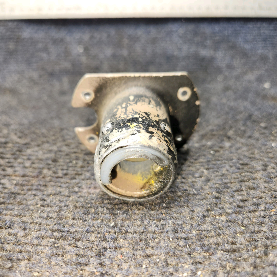 Used aircraft parts for sale, 0513311-1 Cessna 172E Control Tube Support LH