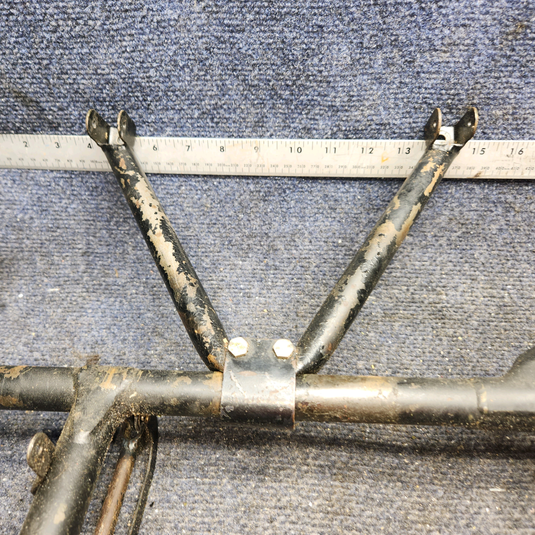 Used aircraft parts for sale, 63464-005 Piper PA32RT-300 Rudder Pedal Bar Assembly-No Master Cylinder Included