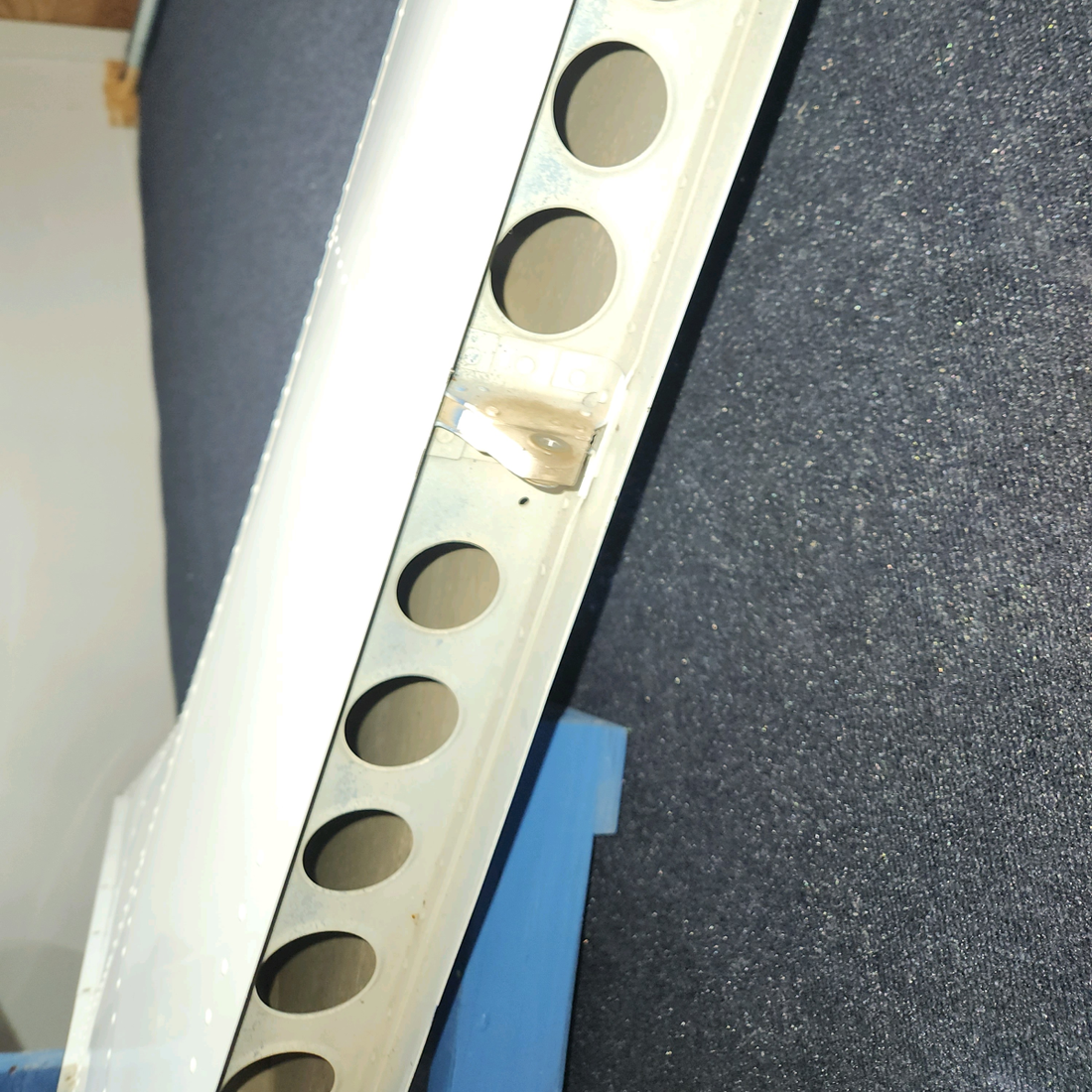 Used aircraft parts for sale, 1231000-20 Cessna 182G Vertical Fin Assembly