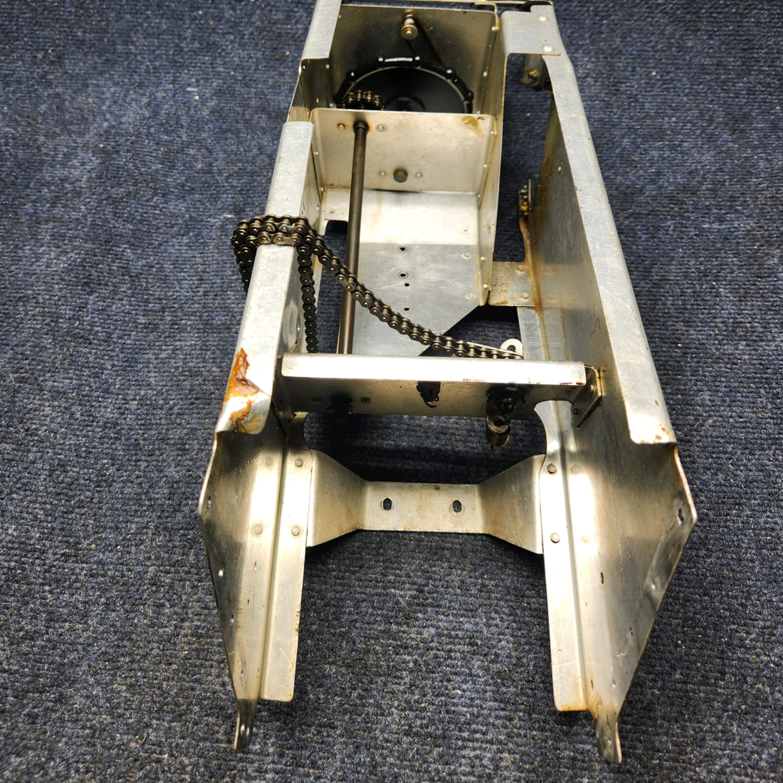 Used aircraft parts for sale, 2460026-1 CESSNA C172RG RUDDER TRIM ASSEMBLY SEE PHOTO FOR PARTS INCLUDE