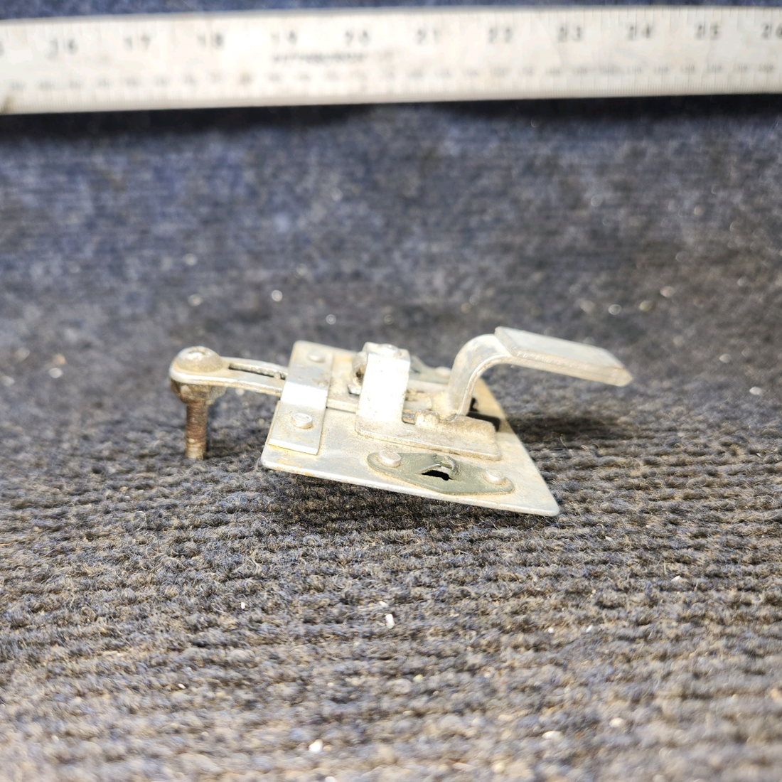 Used aircraft parts for sale, 0411590-1 Cessna 172E Cabin Door Thumb Latch Assembly