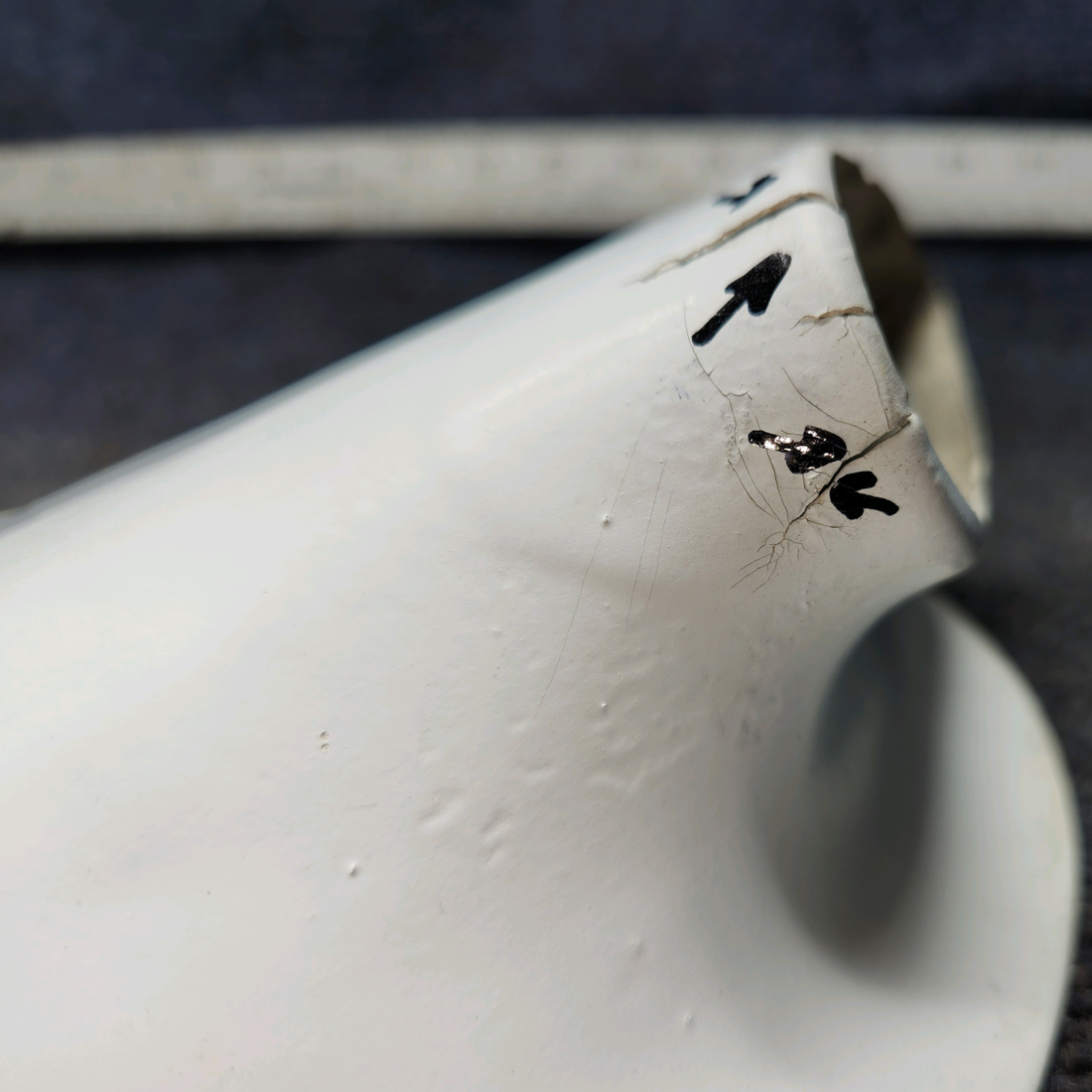 Used aircraft parts for sale, 0522150-3 Cessna 172F Wing Upper Strut Fairing - LH