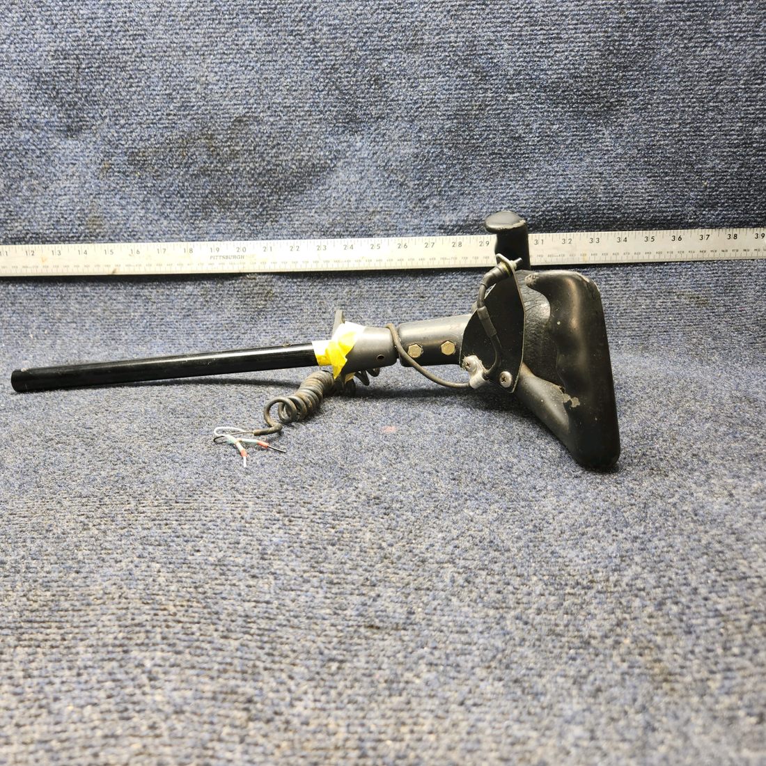 Used aircraft parts for sale, 0513260-4 Cessna 172RG Pilot Control Wheel