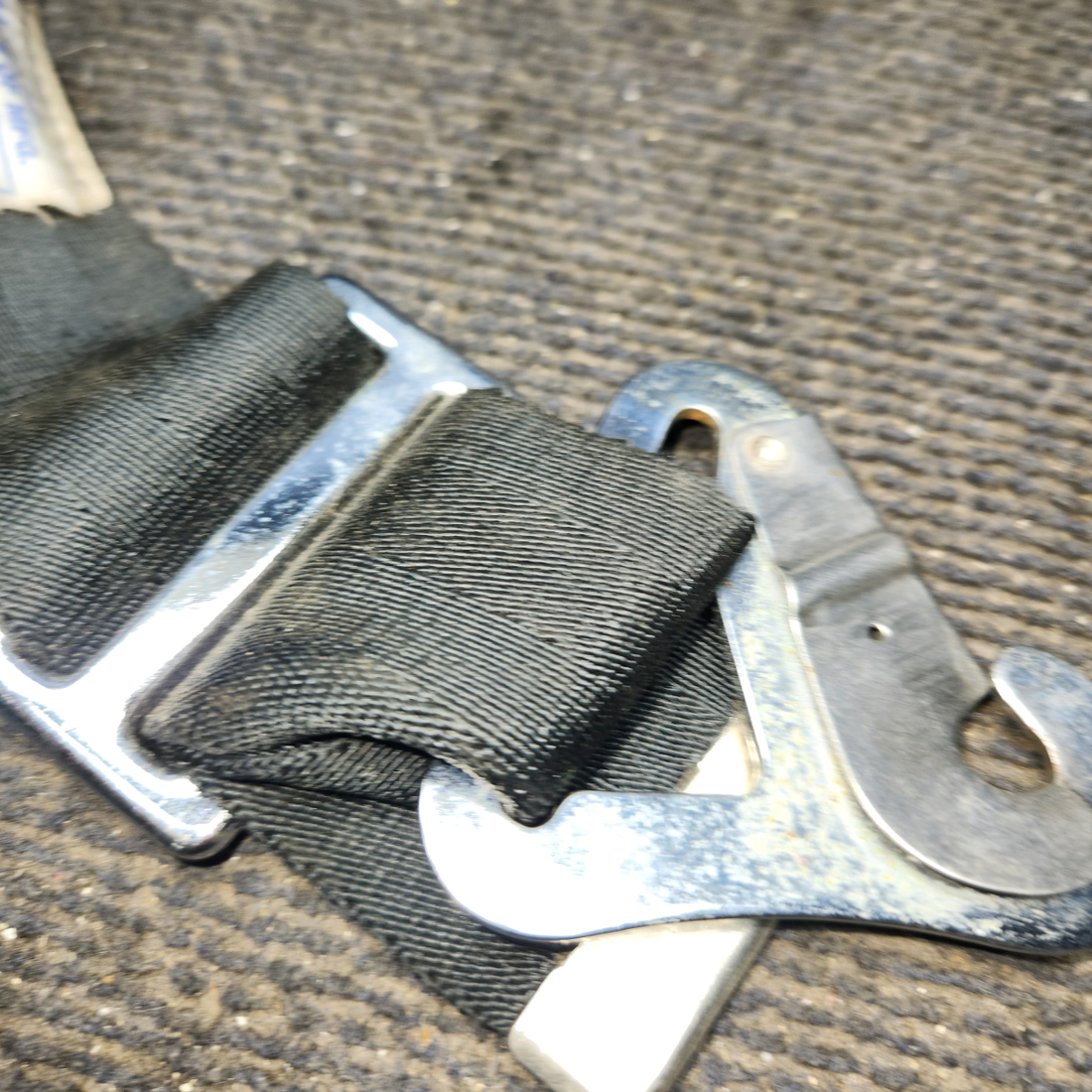 Used aircraft parts for sale, 90-91R60 Aerofabricators cessna 150G Lap Strap Seatbelt Assembly