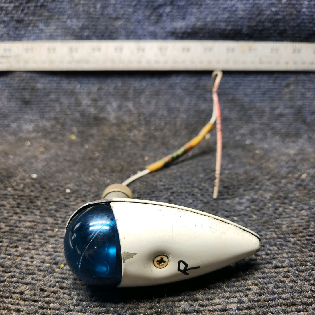 Used aircraft parts for sale, 35-361702-4 Beechcraft 35-33 Position Light Assembly RH (12V, Green)