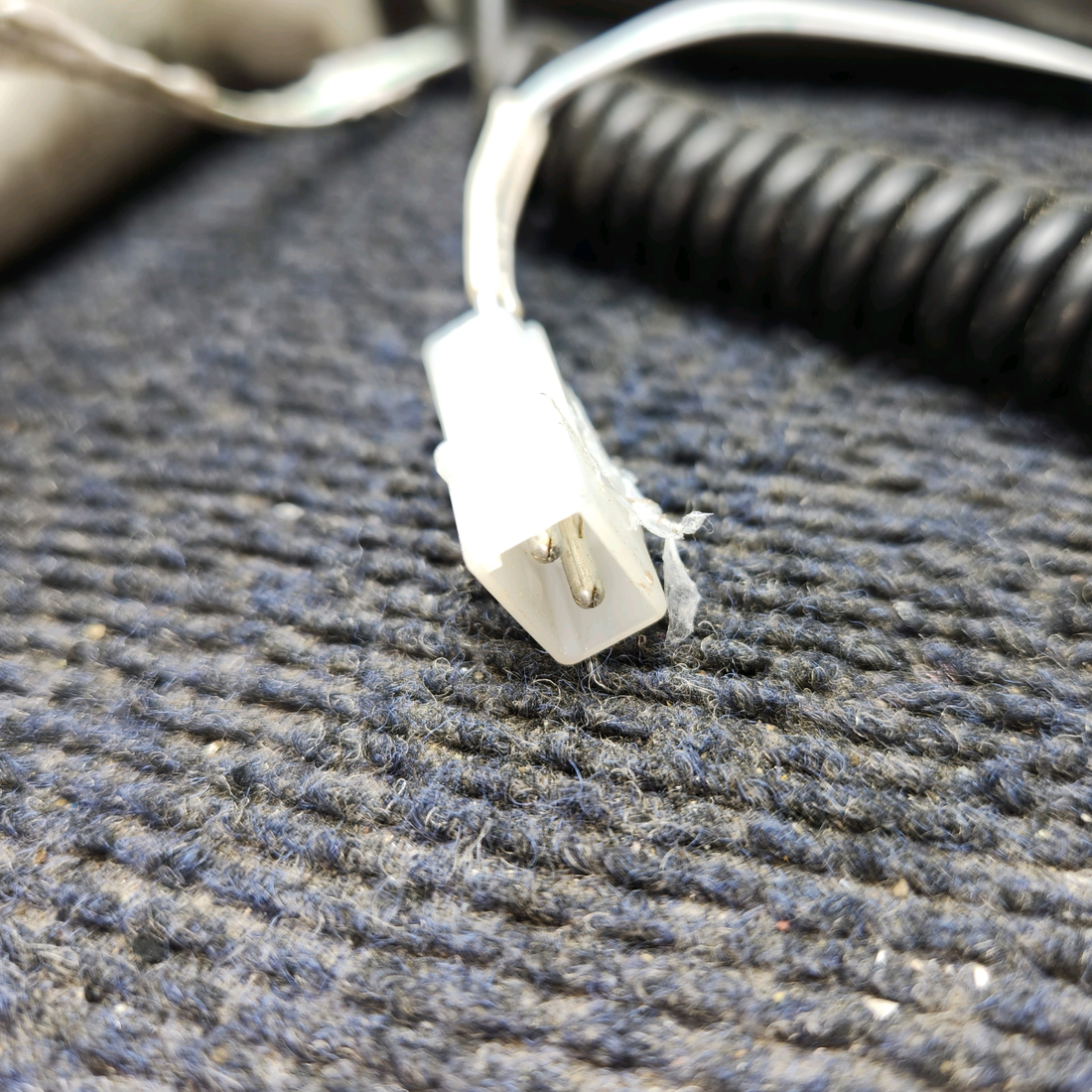 Used aircraft parts for sale, 35-380060-19 Beechcraft C23 SUNDOWNER Control Wheel Assy - RH