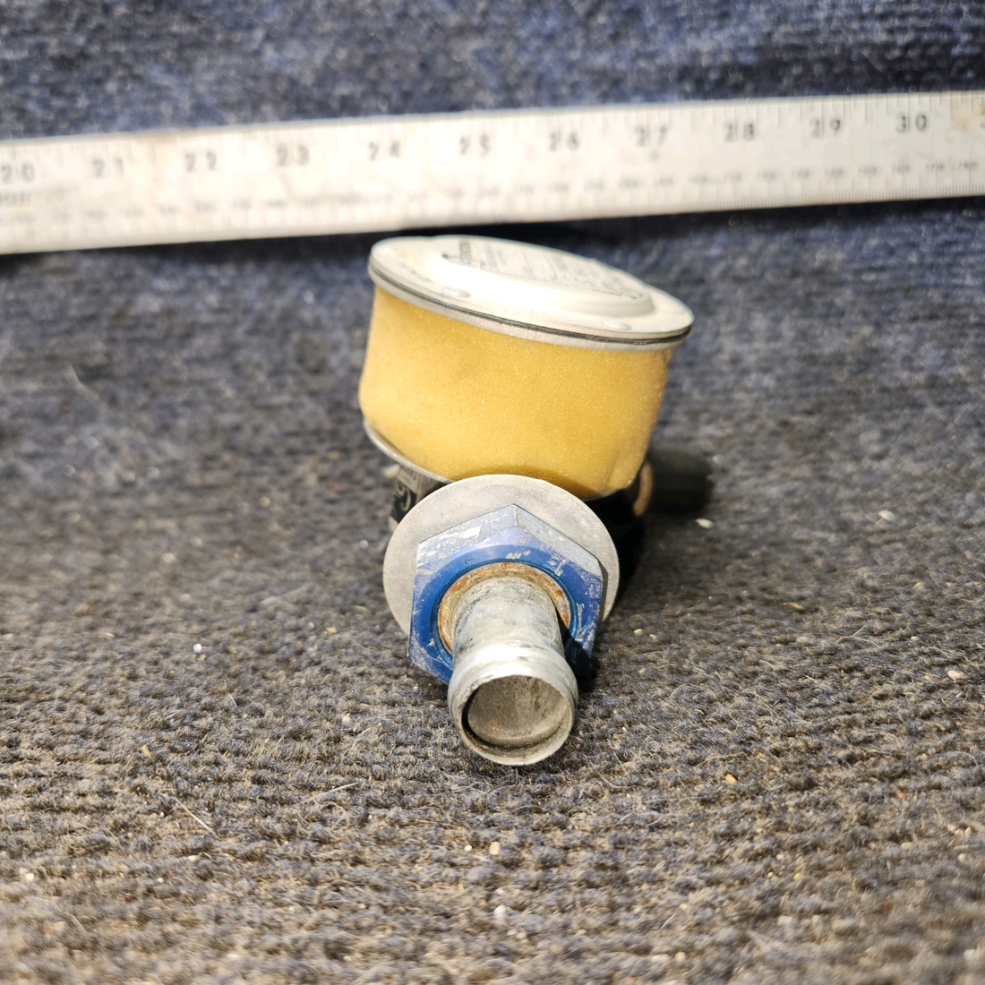 Used aircraft parts for sale, C482001-0401 Airborne MFG cessna 172N Vacuum Regulator Valve Assembly