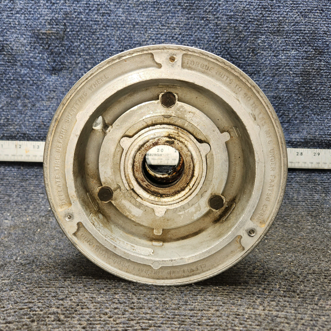 Used aircraft parts for sale, 40-113C Cleveland 40-113C Beechcraft A24R 6.00-6 Wheel Assembly