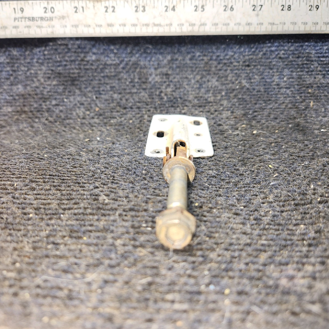 Used aircraft parts for sale, 79475-007 piper PA-28-181 Upper Cabin Door Hinge Assembly