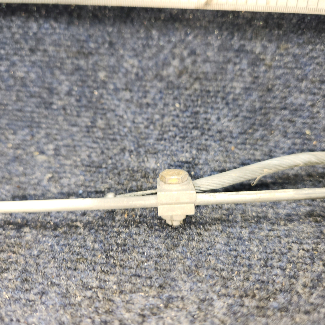 Used aircraft parts for sale, 96863-006 Piper PA34-201T ACTUATOR ASSY DOOR LATCH