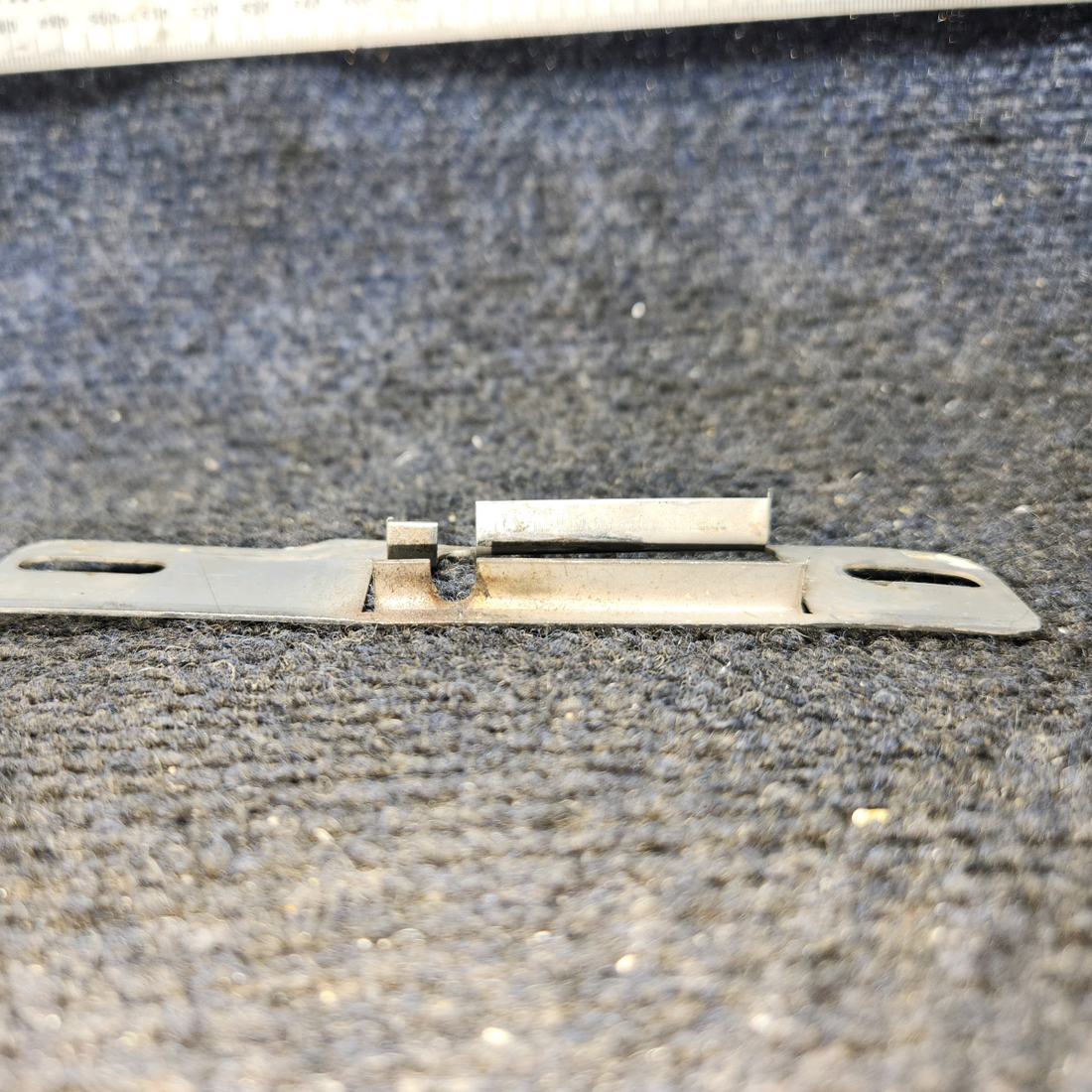 Used aircraft parts for sale, 79234-000 Piper PA28-161 Cabin Door Latch Plate