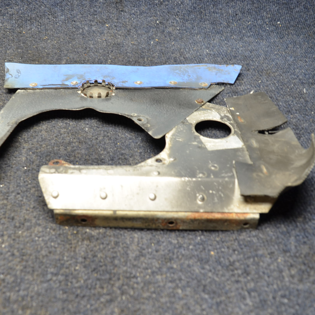 Used aircraft parts for sale, 2455039-4 Cessna 172RG RIGHT FRONT BAFFLE ASSY