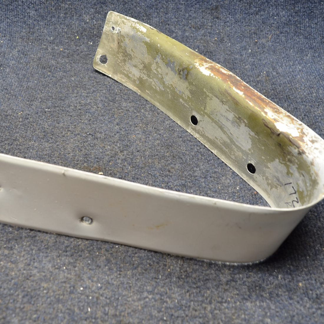 Used aircraft parts for sale, 0520015-6 Cessna  [part_model] Cessna 172RG WING FILLET ASSY RH