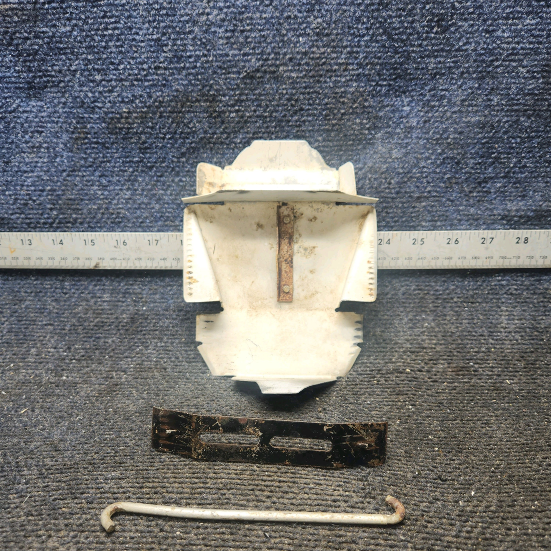 Used aircraft parts for sale, 72569,71611, 71610 Lycoming Piper PA-28-140 Baffle Inter-Cylinder Assembly