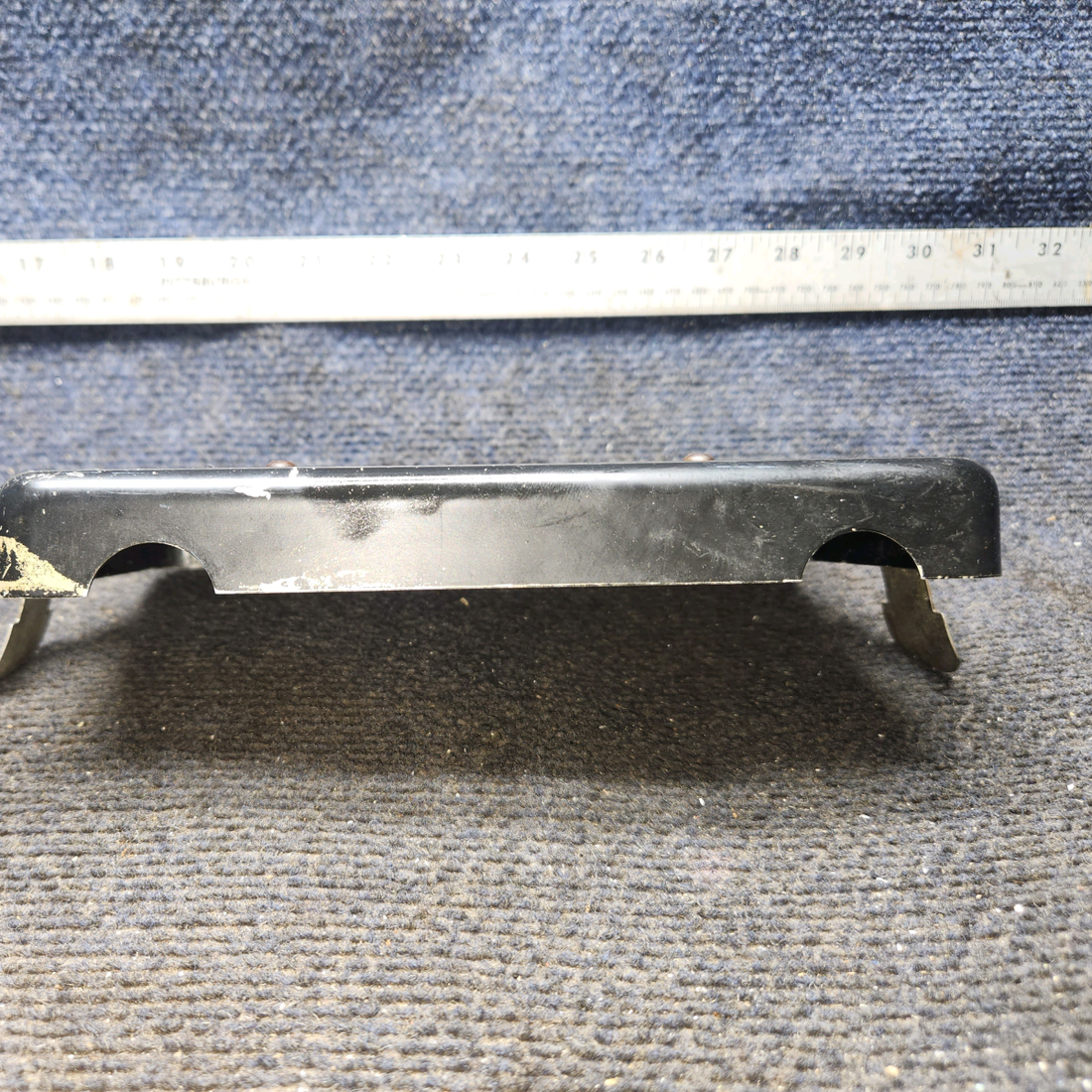 Used aircraft parts for sale, 0413307-21 Cessna 172E Battery Box Lid Assy