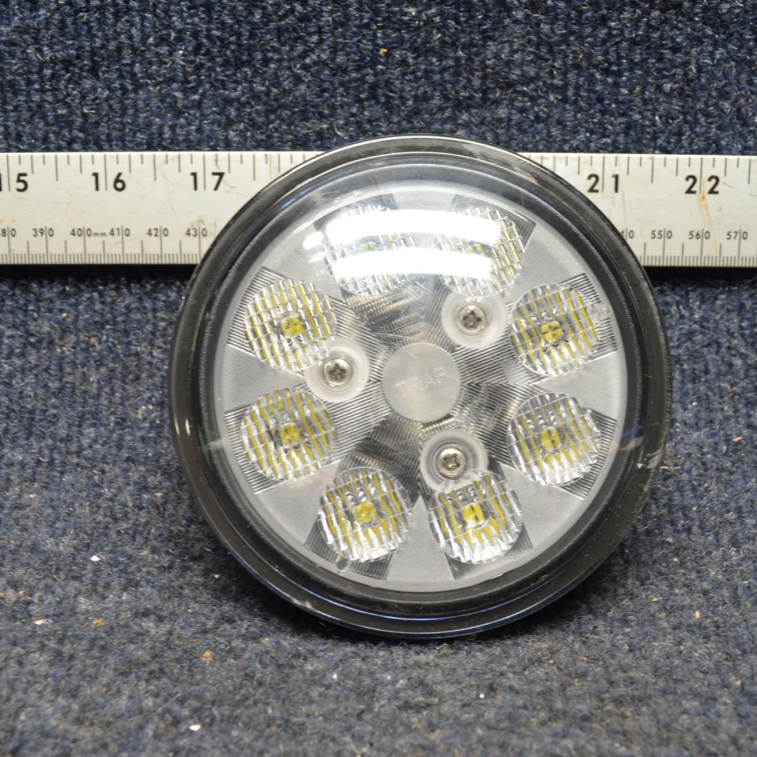 Used aircraft parts for sale, Par36TR2 REV.A Cessna C175 TAXI LIGHT PAR 36 9-32 VOLTS