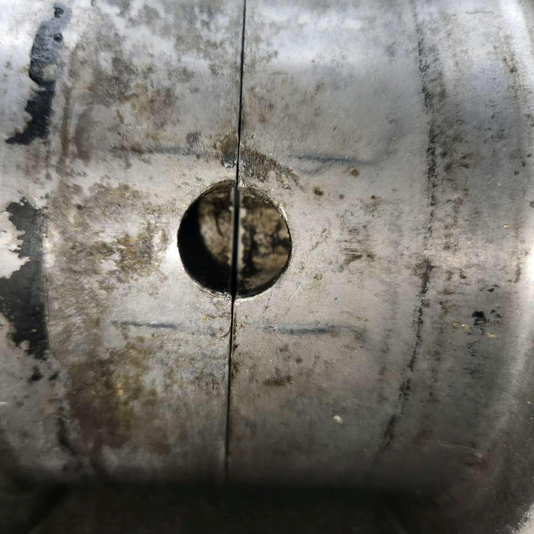 Used aircraft parts for sale, 1241156-12 CFP 40-77 cessna 172N Wheel Assembly 5.00x5