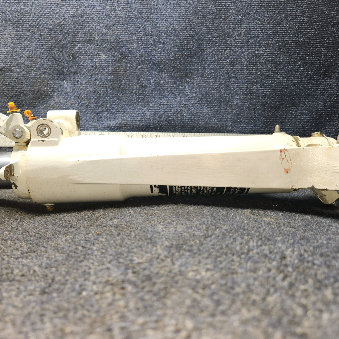 Used aircraft parts for sale, 36-820020-3 BEECHCRAFT 95-55B Nose Gear Assy