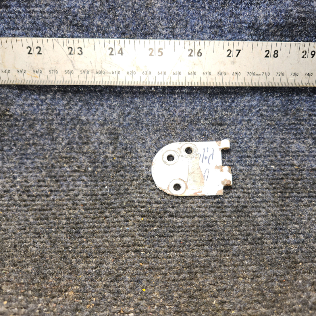 Used aircraft parts for sale, 0511237-1 Cessna C175 Hinge Half Assembly Upper - LH (Pilot Side)