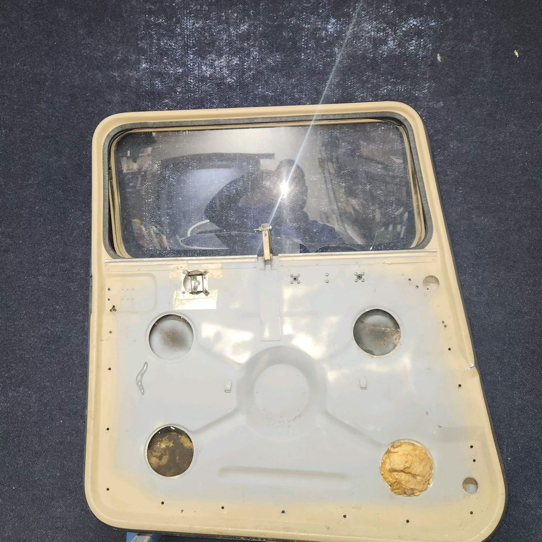 Used aircraft parts for sale, 0511106-175 Cessna 172 Cabin Door - LH