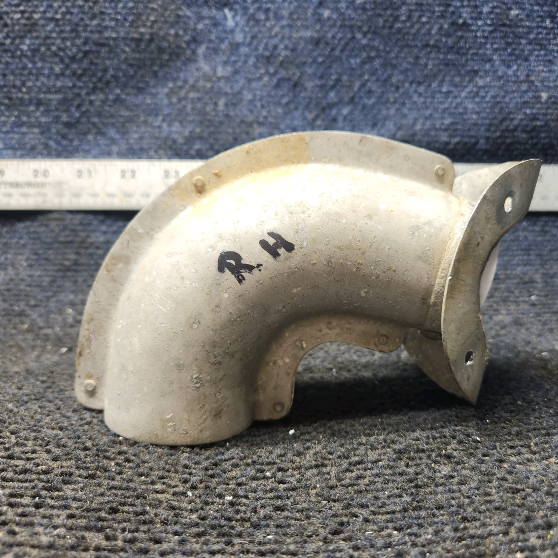 Used aircraft parts for sale, 0413233 Cessna 172E Vent Tube Elbow