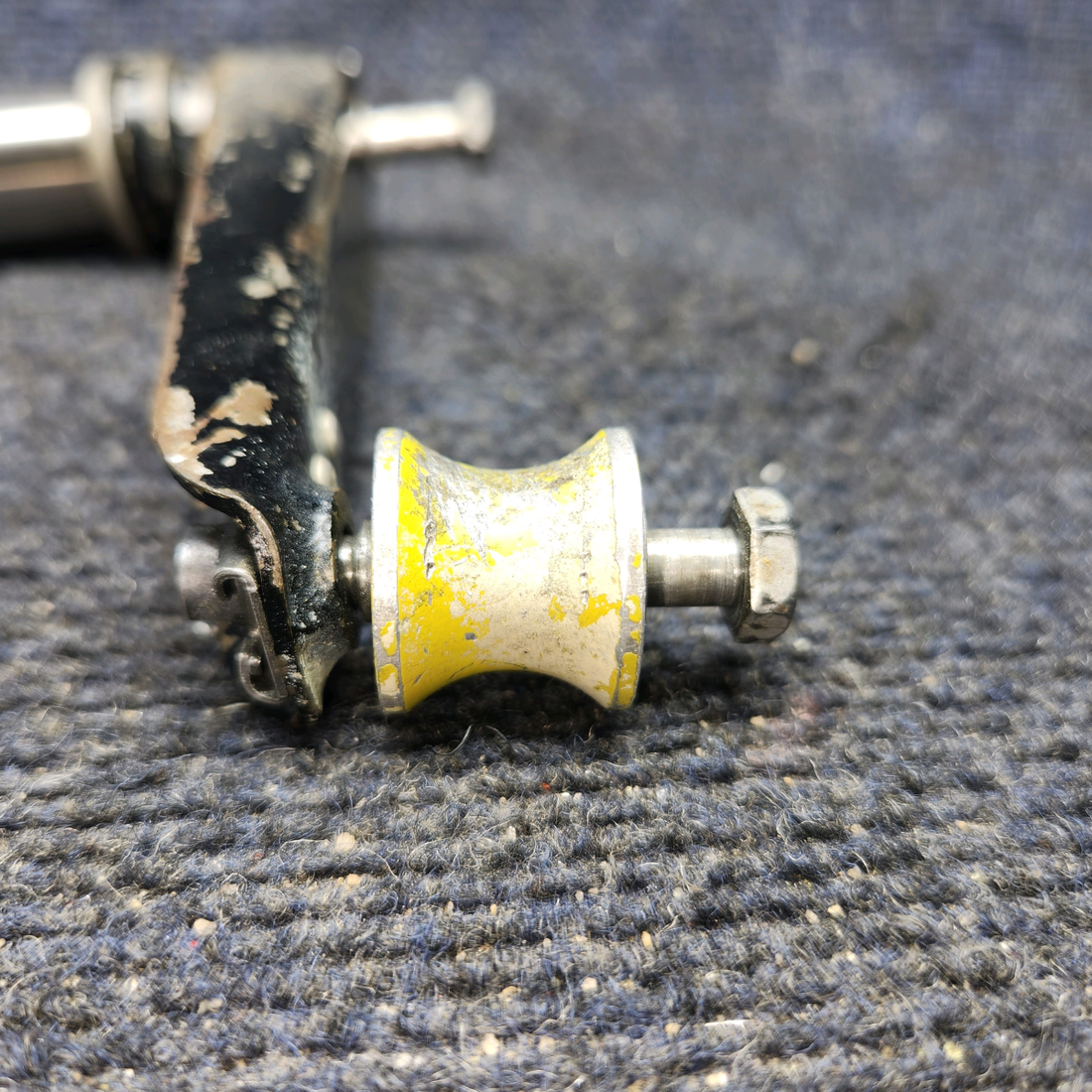 Used aircraft parts for sale, 20846-001 PIPER PA-24-250 Main Gear Bungee Arm Assembly RH