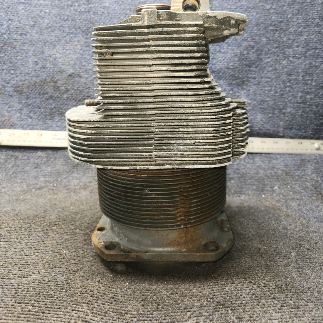 Used aircraft parts for sale, LW-12417 Lycoming O-320 American Gruman A1A Cylinder
