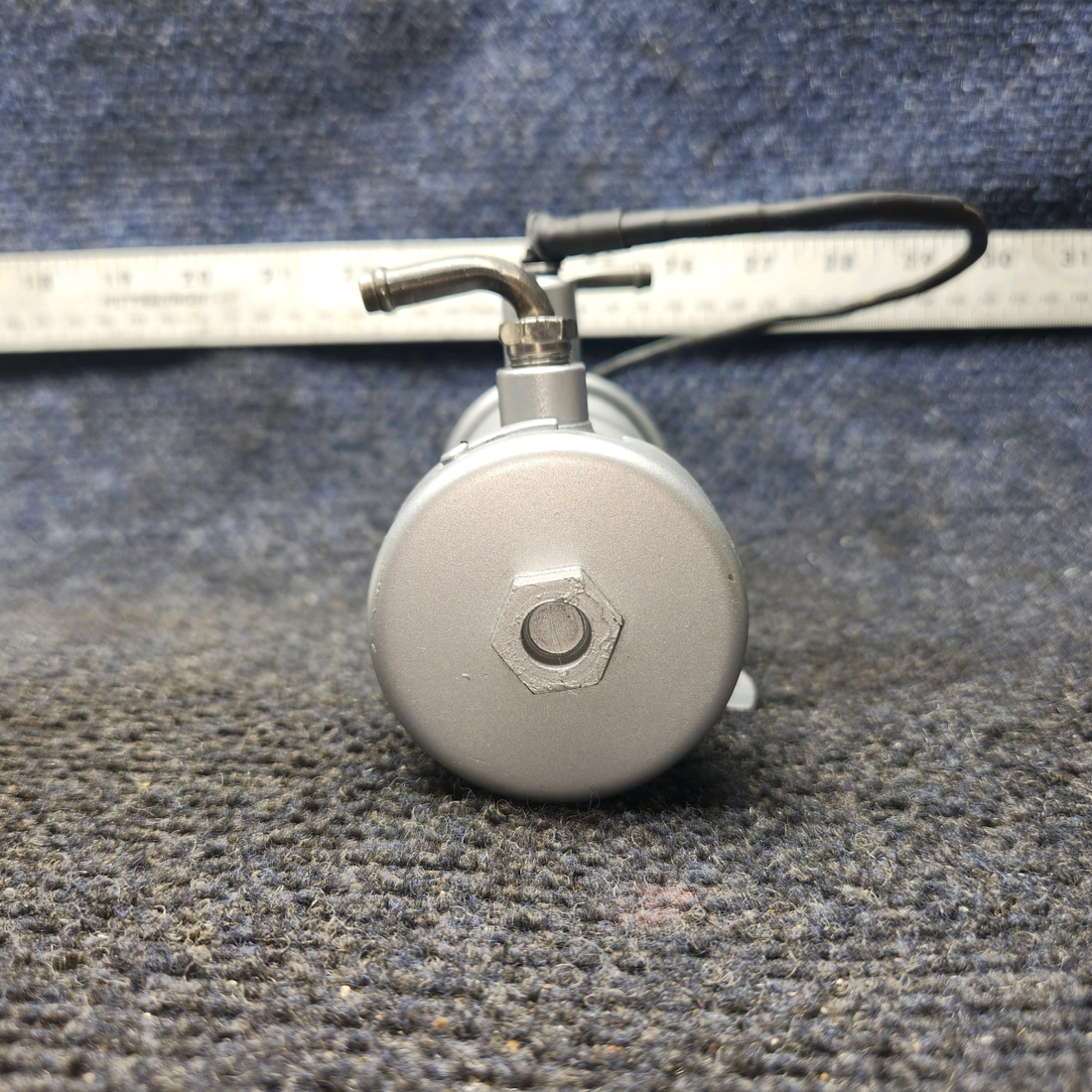 Used aircraft parts for sale, 476-088 Bendix Electronic Fuel Pump 24 V