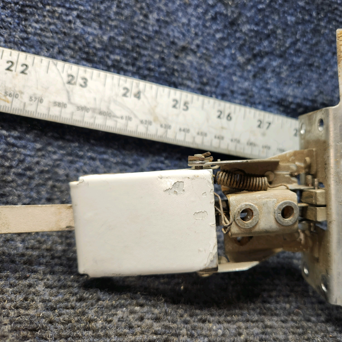 Used aircraft parts for sale, 0511112-17 Cessna 172 Cabin Door Latch Assembly "Has Repair"