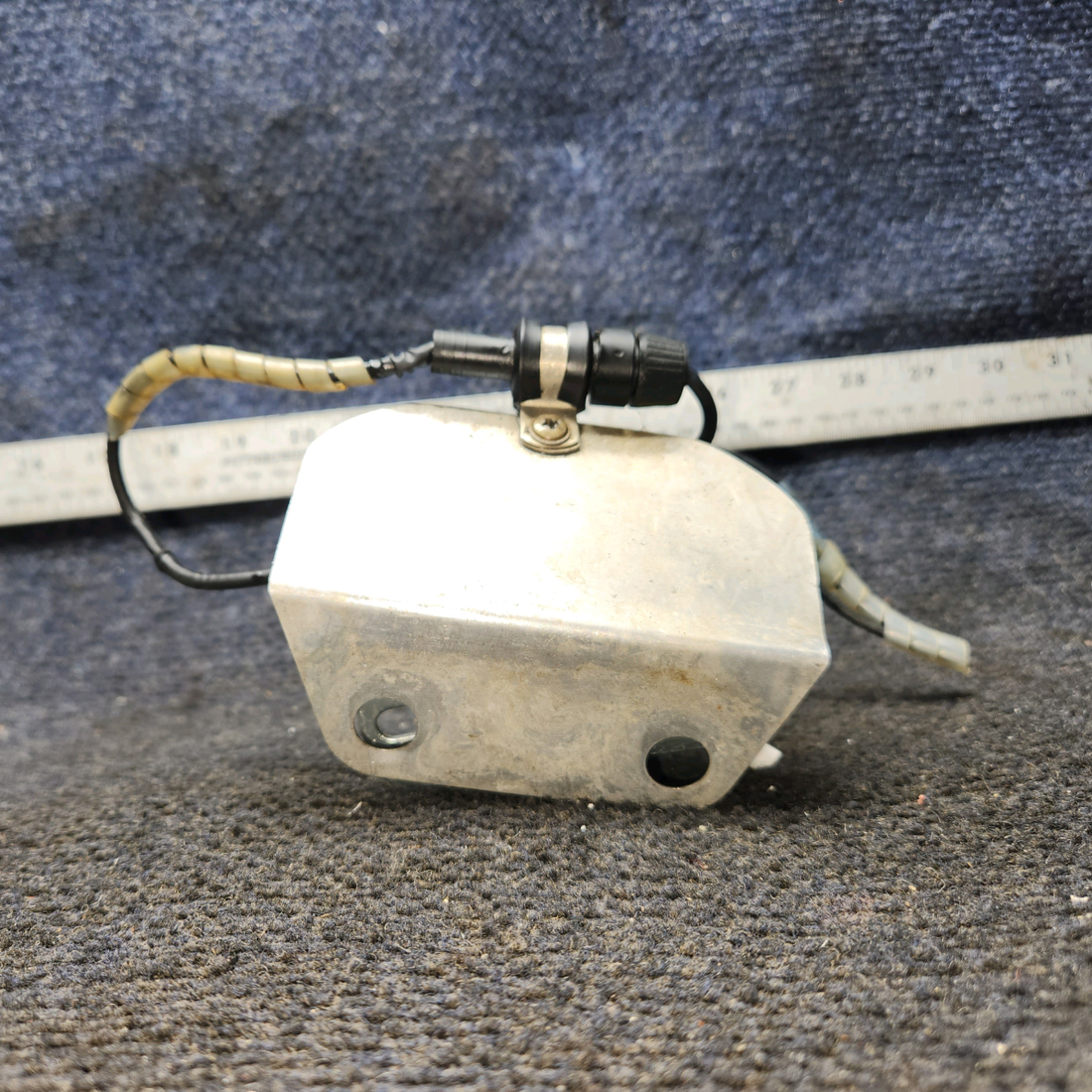 Used aircraft parts for sale, X61-0028 Lamar Cessna 172E Solenoid Assembly (Volts: 12)