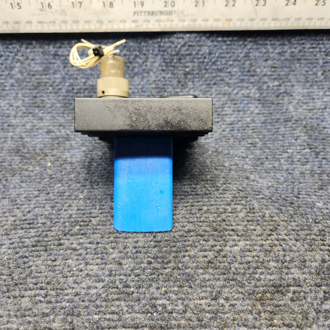 Used aircraft parts for sale, 557-122 PIPER PA28-161 Warrior III PIPER CONTROL DIMMER