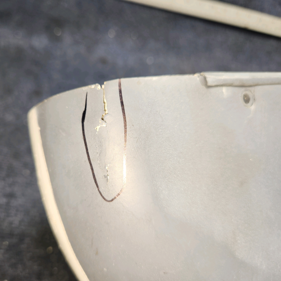 Used aircraft parts for sale, 0723200-6 Cessna 182P Wing Tip Assembly.
