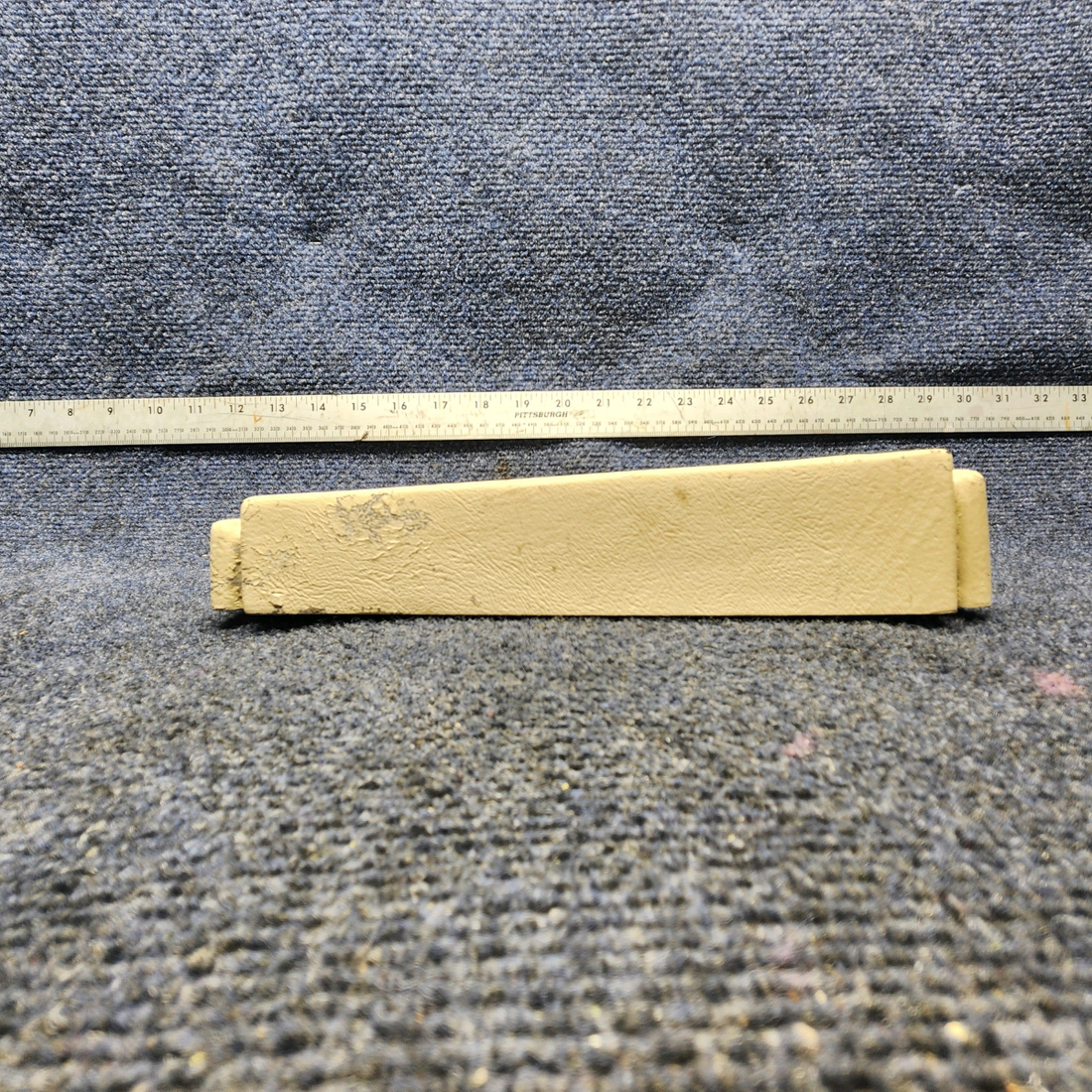 Used aircraft parts for sale, 96-534133-1 Beechcraft F33A PASSENGER ARMREST MIDDLE LH