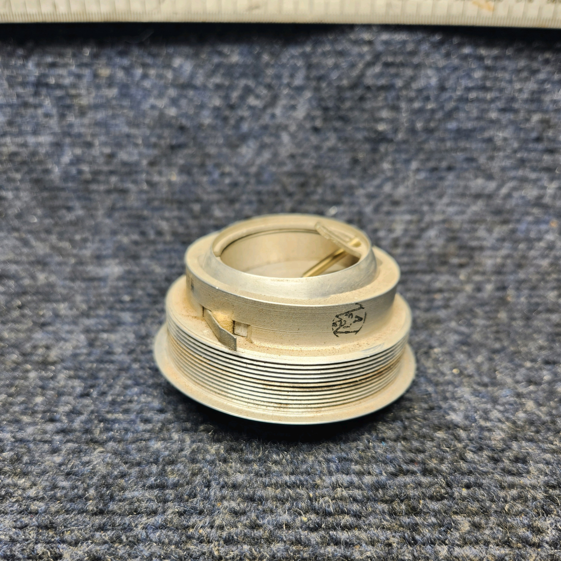 Used aircraft parts for sale, 2515 - Wemac Beechcraft F33A WEMAC VALVE ASSY AIR OUTLET