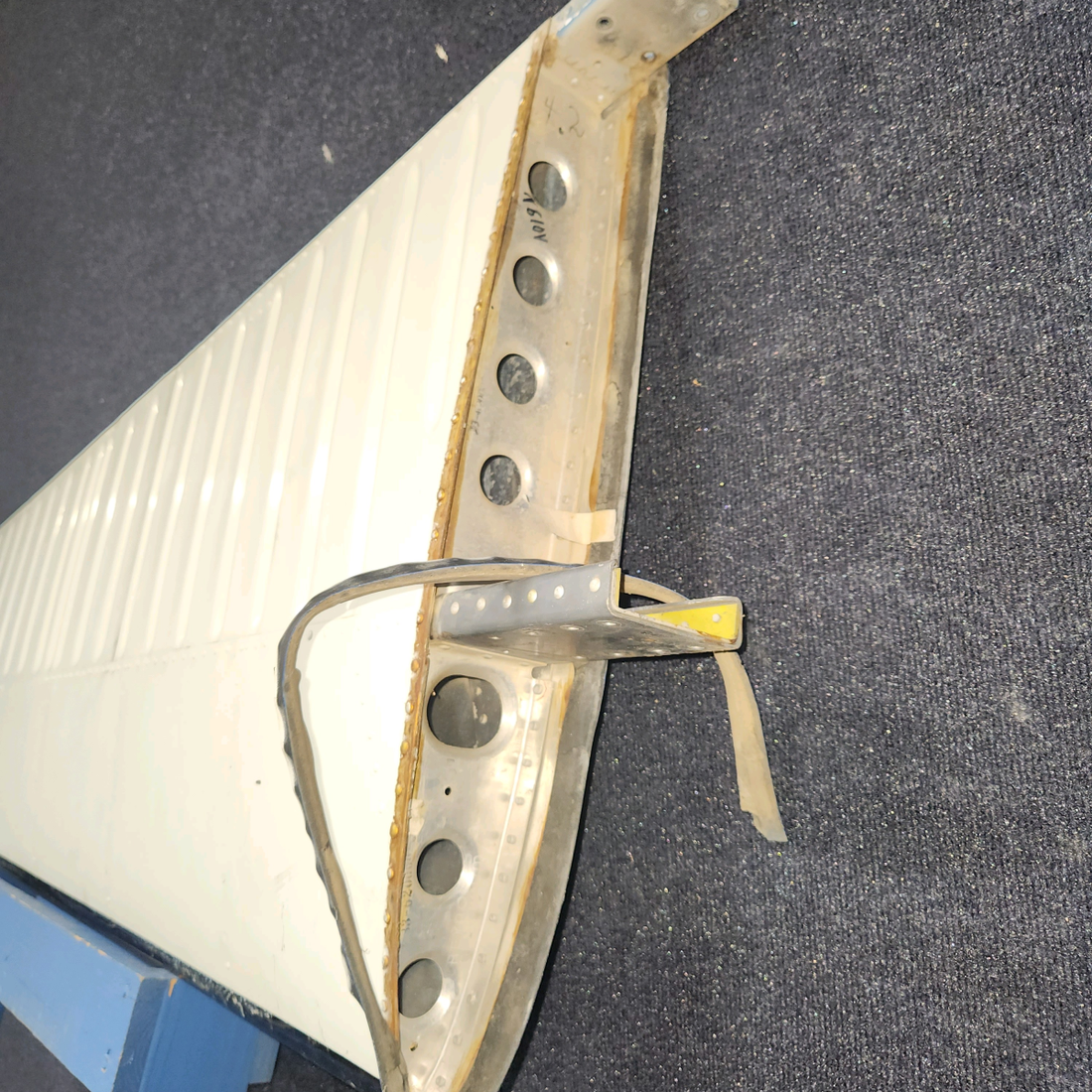 Used aircraft parts for sale, 33-620000-602 Beechcraft 35-33 Horizontal Stabilizer Assy - RH