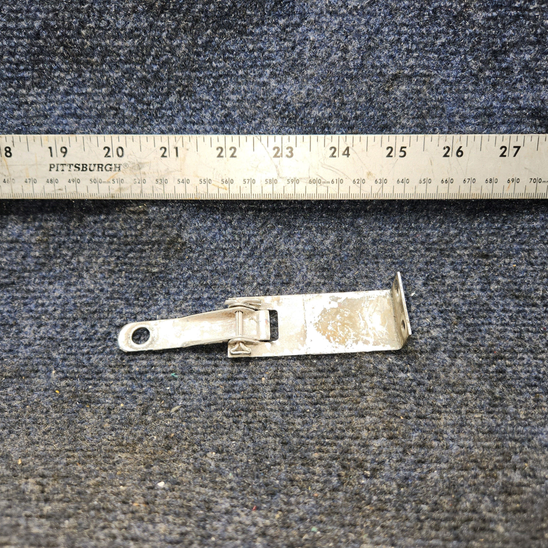 Used aircraft parts for sale, 127223-000 Piper PA28-140 Cowl Fastener Latch